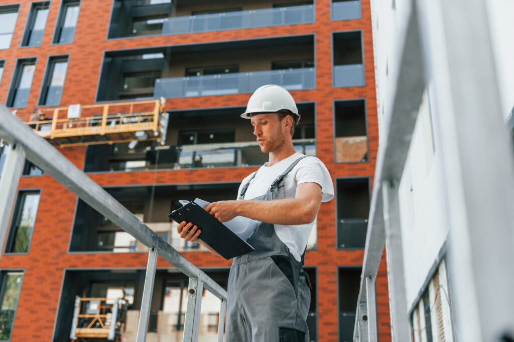 Independent Inspector for Building